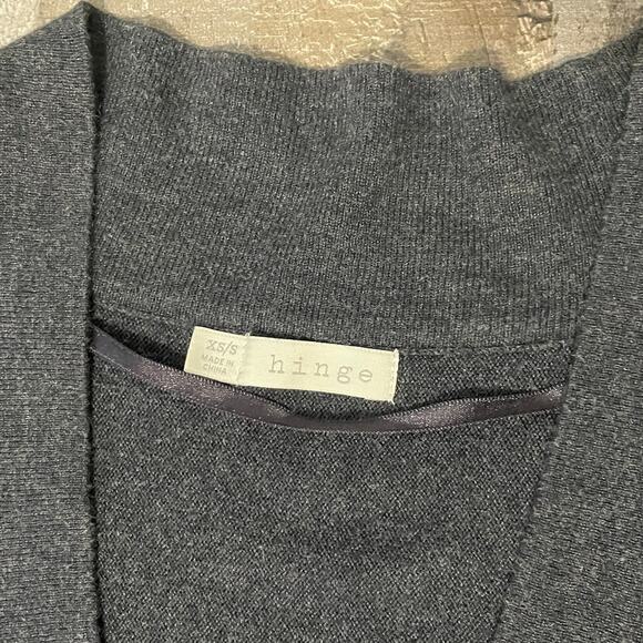 Hinge | Nordstrom Poncho Sweater Oversized V-Neck Boho Top Charcoal Brown XS / S - Picture 14 of 16